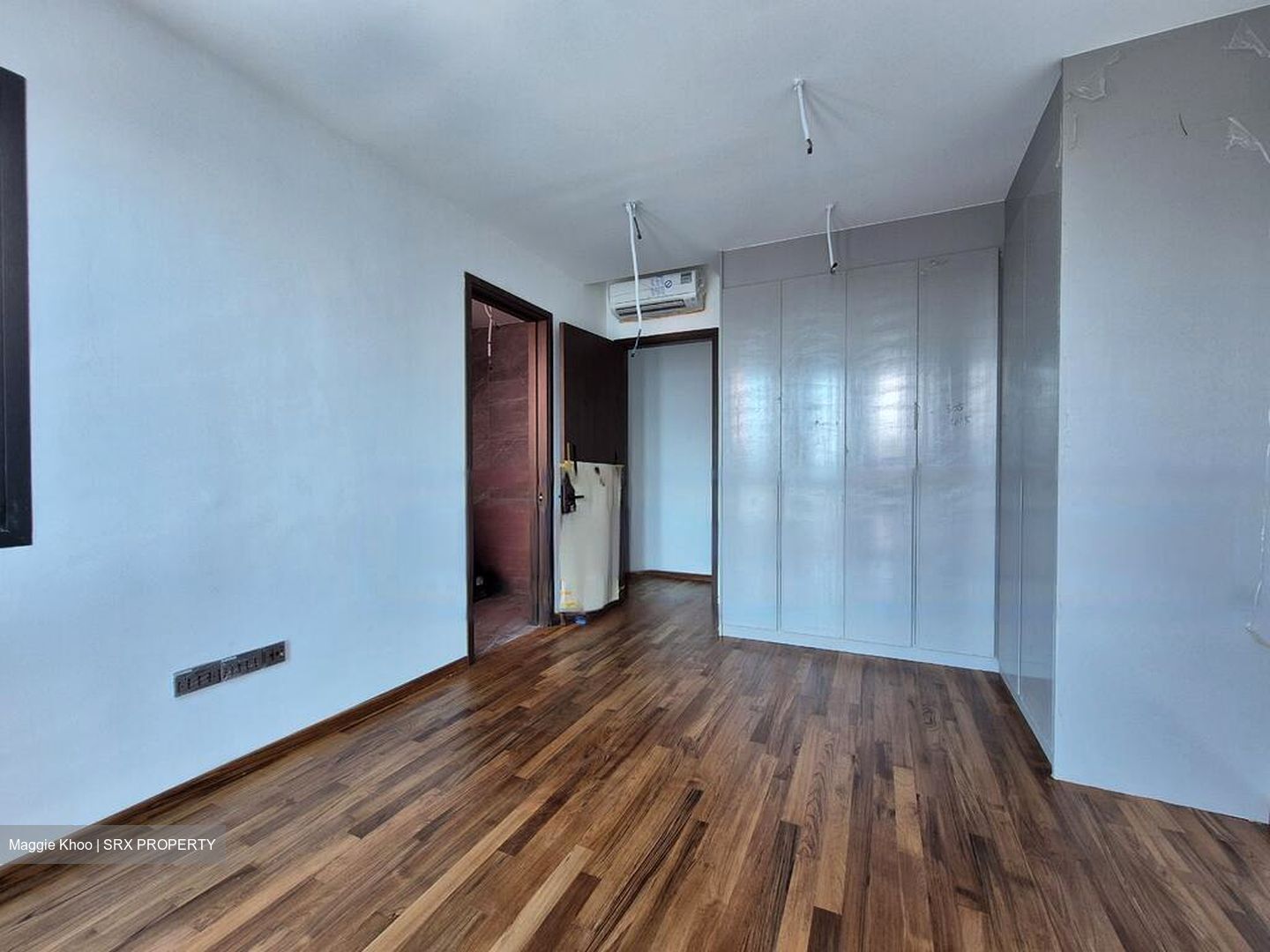 Compassvale Crescent (D19), Terrace #484207331